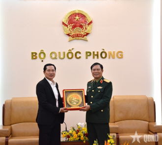 Vietnam, Laos strengthen defence cooperation